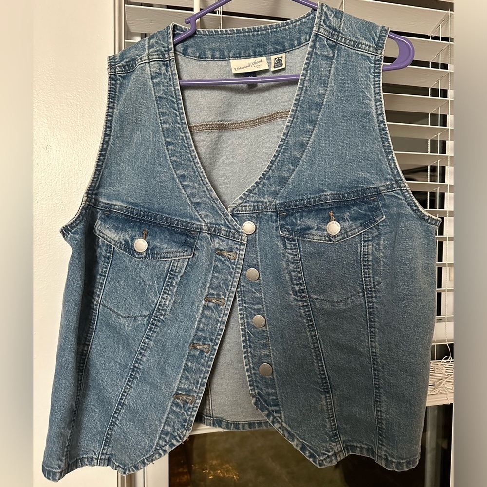 Universal Thread Denim Vest
